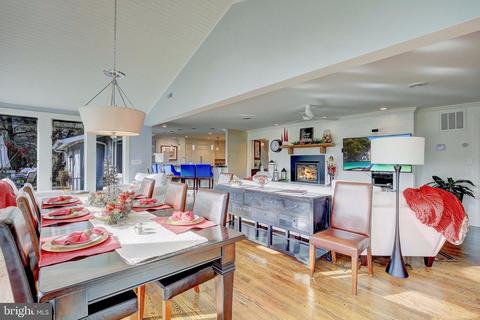 2112 Bay Front Ter, Annapolis, MD 21409 photo 17
