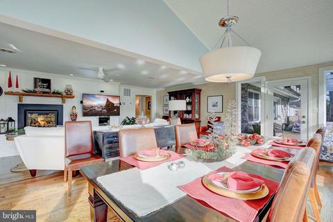 2112 Bay Front Ter, Annapolis, MD 21409 photo 12