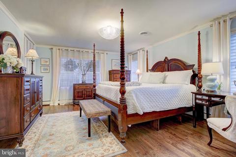 2112 Bay Front Ter, Annapolis, MD 21409 photo 29