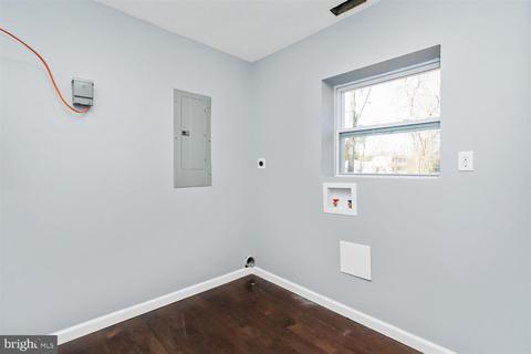 897 Woods Rd, Pasadena, MD 21122 photo 36