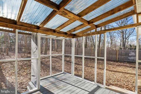897 Woods Rd, Pasadena, MD 21122 photo 39