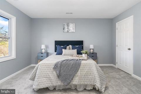 897 Woods Rd, Pasadena, MD 21122 photo 28