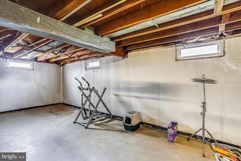 340 Eagle Hbr S, Laurel, MD 20724 photo 18