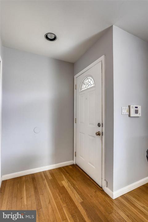 340 Eagle Hbr S, Laurel, MD 20724 photo 4