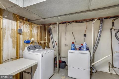340 Eagle Hbr S, Laurel, MD 20724 photo 19