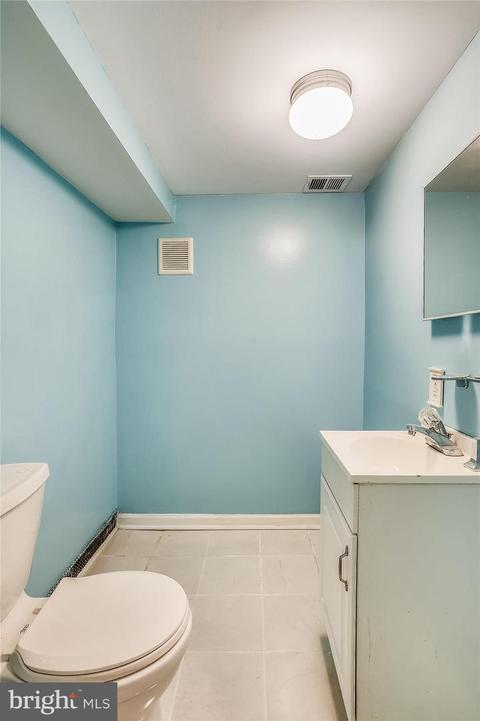 340 Eagle Hbr S, Laurel, MD 20724 photo 17