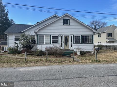 7764 Catherine Ave, Pasadena, MD 21122 photo 1
