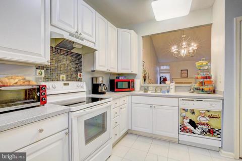 7224 Bocastle Ln, Hanover, MD 21076 photo 12