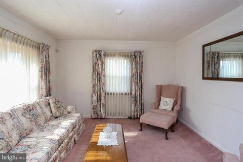 184 Carroll Rd, Pasadena, MD 21122 photo 16