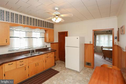 184 Carroll Rd, Pasadena, MD 21122 photo 22