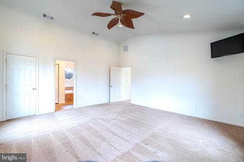 8418 Geneva Rd, Pasadena, MD 21122 photo 18