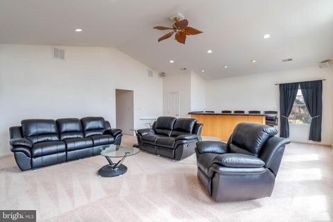 8418 Geneva Rd, Pasadena, MD 21122 photo 32