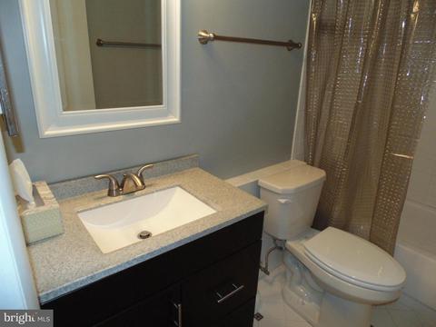 1915 Everglade Ct, Crofton, MD 21114 photo 4