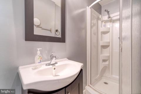 319 Rambling Ridge Ct, Pasadena, MD 21122 photo 16