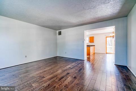 319 Rambling Ridge Ct, Pasadena, MD 21122 photo 4