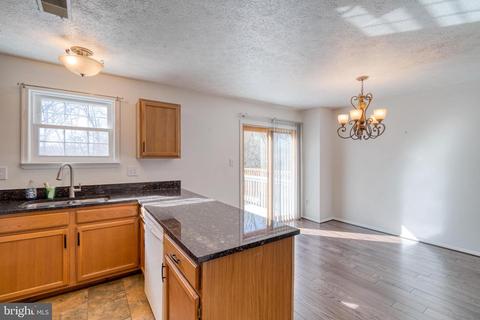 319 Rambling Ridge Ct, Pasadena, MD 21122 photo 11