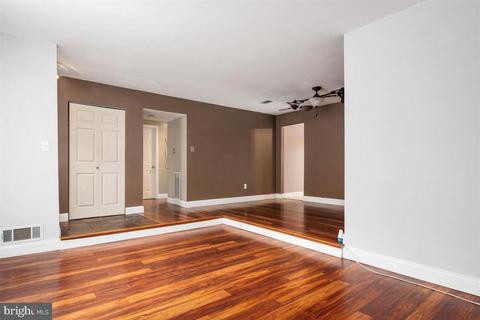 1452 Blockton Ct, Crofton, MD 21114 photo 5