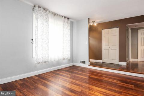 1452 Blockton Ct, Crofton, MD 21114 photo 4