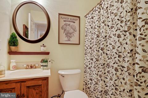 194 Oak Dr, Pasadena, MD 21122 photo 22