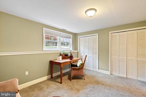 194 Oak Dr, Pasadena, MD 21122 photo 30