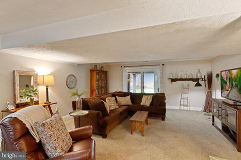 194 Oak Dr, Pasadena, MD 21122 photo 27