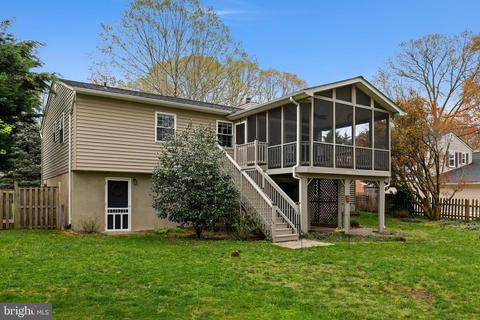 194 Oak Dr, Pasadena, MD 21122 photo 33