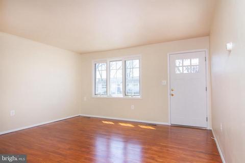 317 Marganza S, Laurel, MD 20724 photo 6