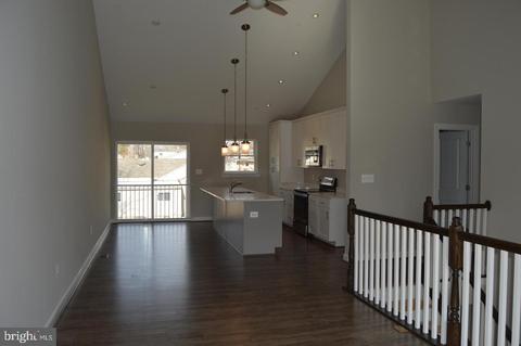766 205th St, Pasadena, MD 21122 photo 5