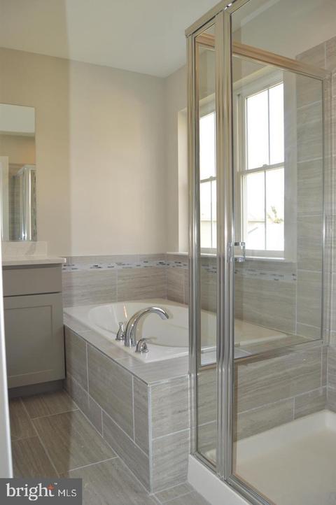 766 205th St, Pasadena, MD 21122 photo 17