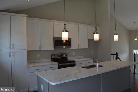 766 205th St, Pasadena, MD 21122 photo 7