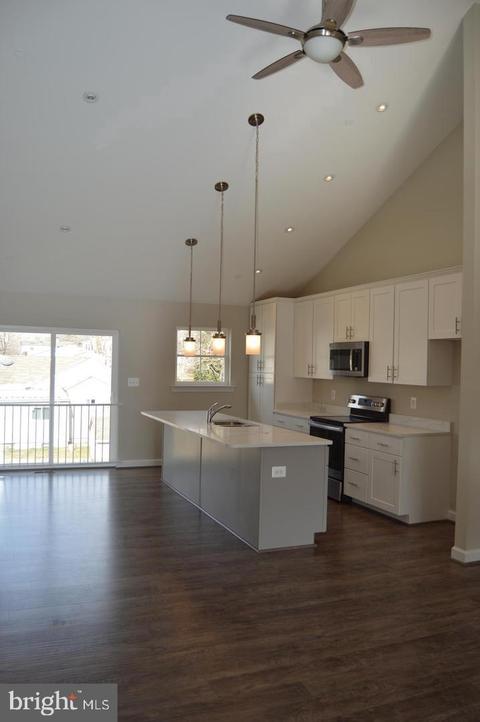 766 205th St, Pasadena, MD 21122 photo 10