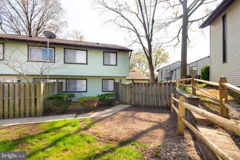 2071 Happy Ln, Crofton, MD 21114 photo 1