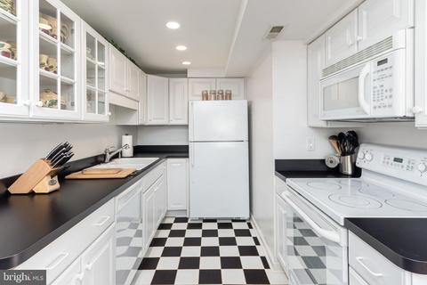 2071 Happy Ln, Crofton, MD 21114 photo 16
