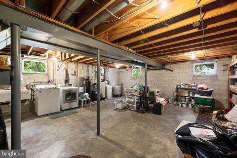 1679 Thorpe Rd, Pasadena, MD 21122 photo 29