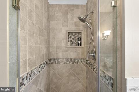 1679 Thorpe Rd, Pasadena, MD 21122 photo 17