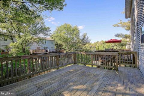 360 Rambling Ridge Ct, Pasadena, MD 21122 photo 4