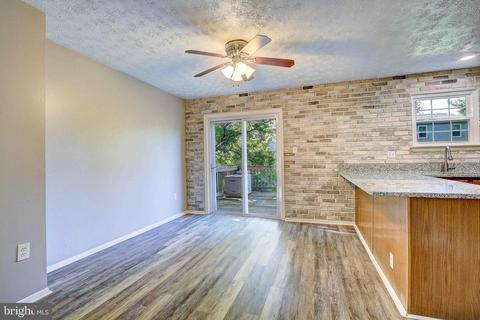 360 Rambling Ridge Ct, Pasadena, MD 21122 photo 10