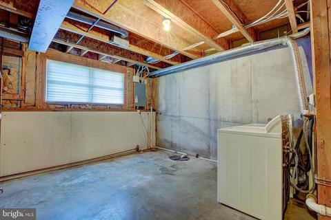 360 Rambling Ridge Ct, Pasadena, MD 21122 photo 31