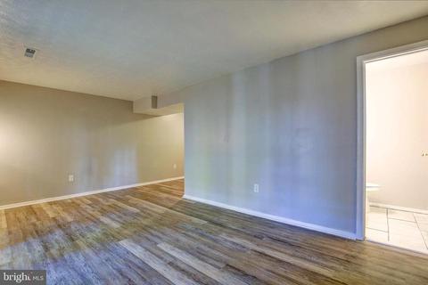 360 Rambling Ridge Ct, Pasadena, MD 21122 photo 27