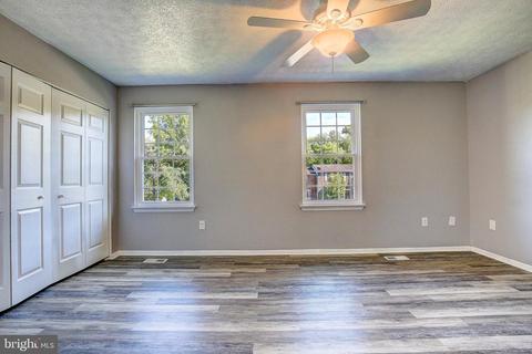 360 Rambling Ridge Ct, Pasadena, MD 21122 photo 16