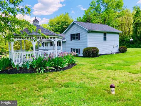 3841 Muddy Creek Rd, Edgewater, MD 21037 photo 3
