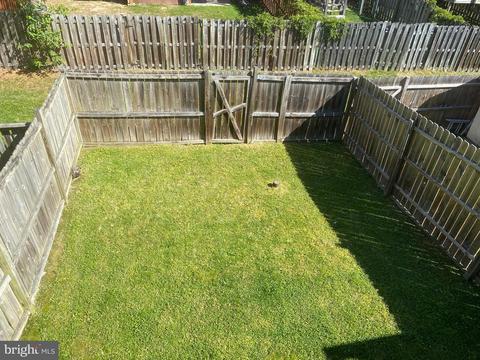 366 Rambling Ridge Ct, Pasadena, MD 21122 photo 12
