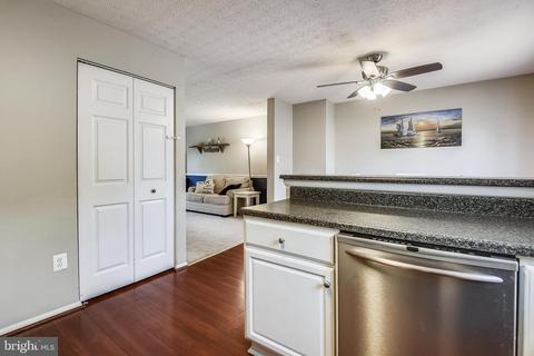 366 Rambling Ridge Ct, Pasadena, MD 21122 photo 13
