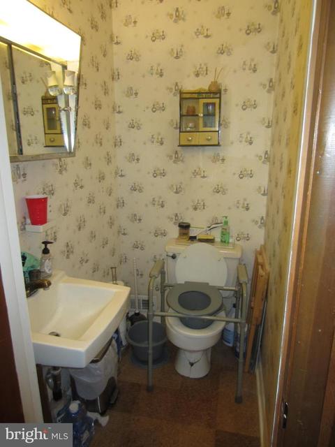 7 Shiley St, Annapolis, MD 21401 photo 6