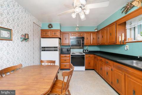8438 Main Ave, Pasadena, MD 21122 photo 8