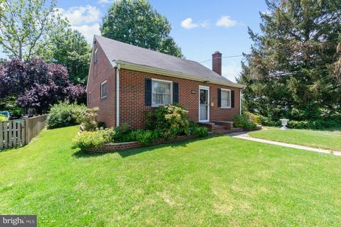 8438 Main Ave, Pasadena, MD 21122 photo 2