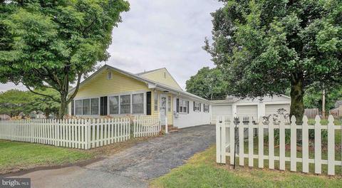 824 Selby Blvd, Edgewater, MD 21037 photo 1