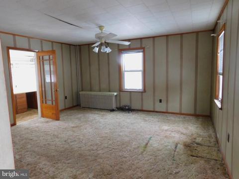 19000 Latrobe St, Barton, MD 21521 photo 4