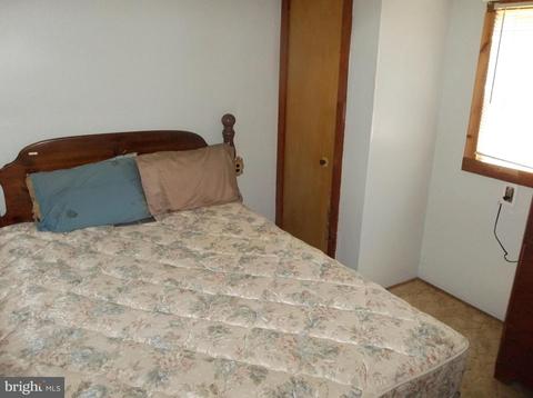 10501 Hinkle Rd SE, Cumberland, MD 21502 photo 12