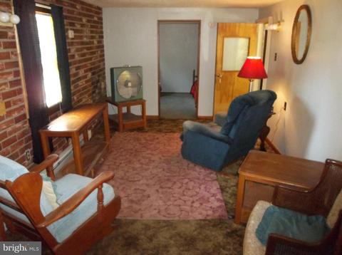 10501 Hinkle Rd SE, Cumberland, MD 21502 photo 6